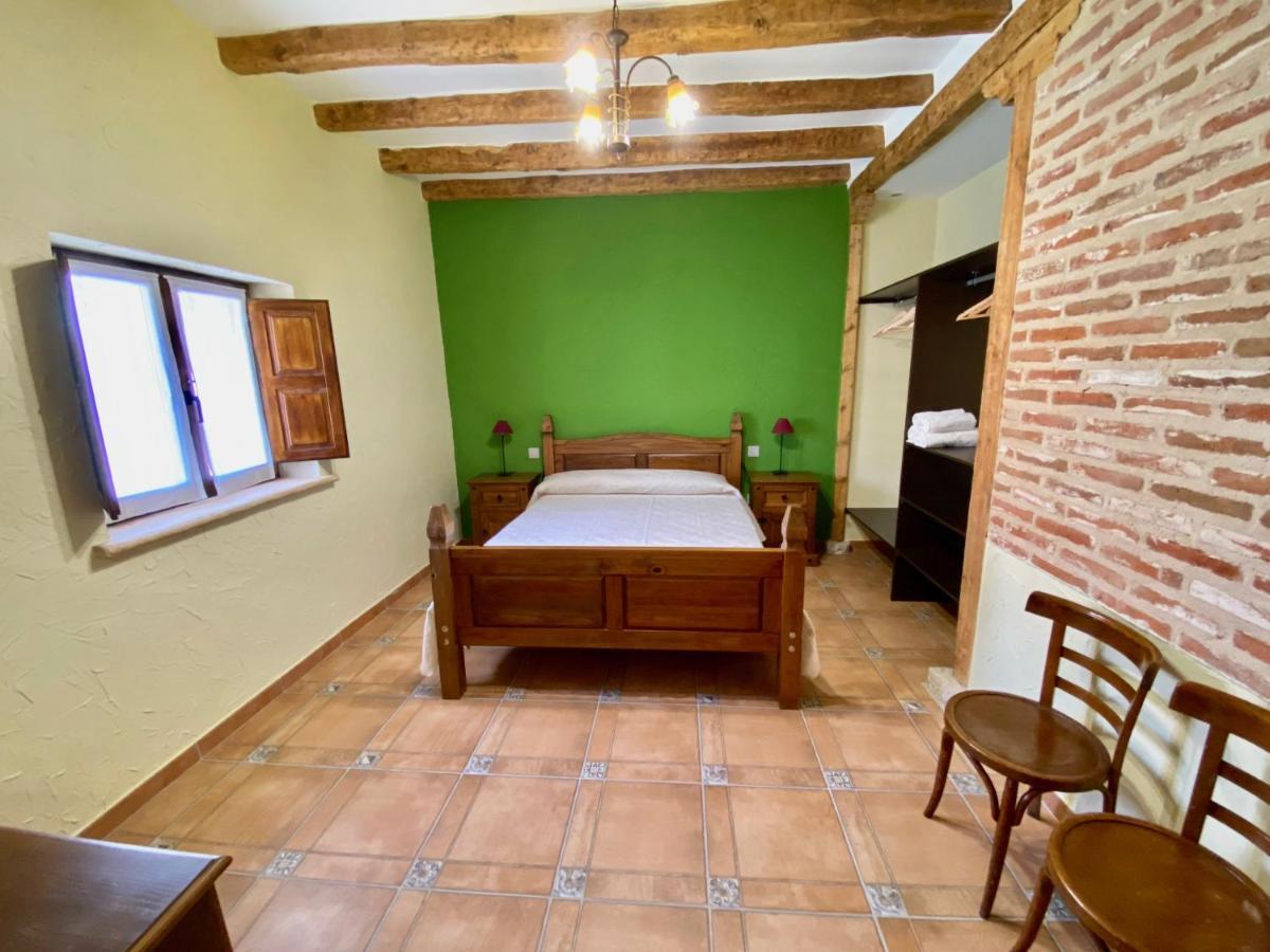 La Parada De Jimena-Casa Rustica Rodeada De Bodegas En Rueda Eksteriør bilde