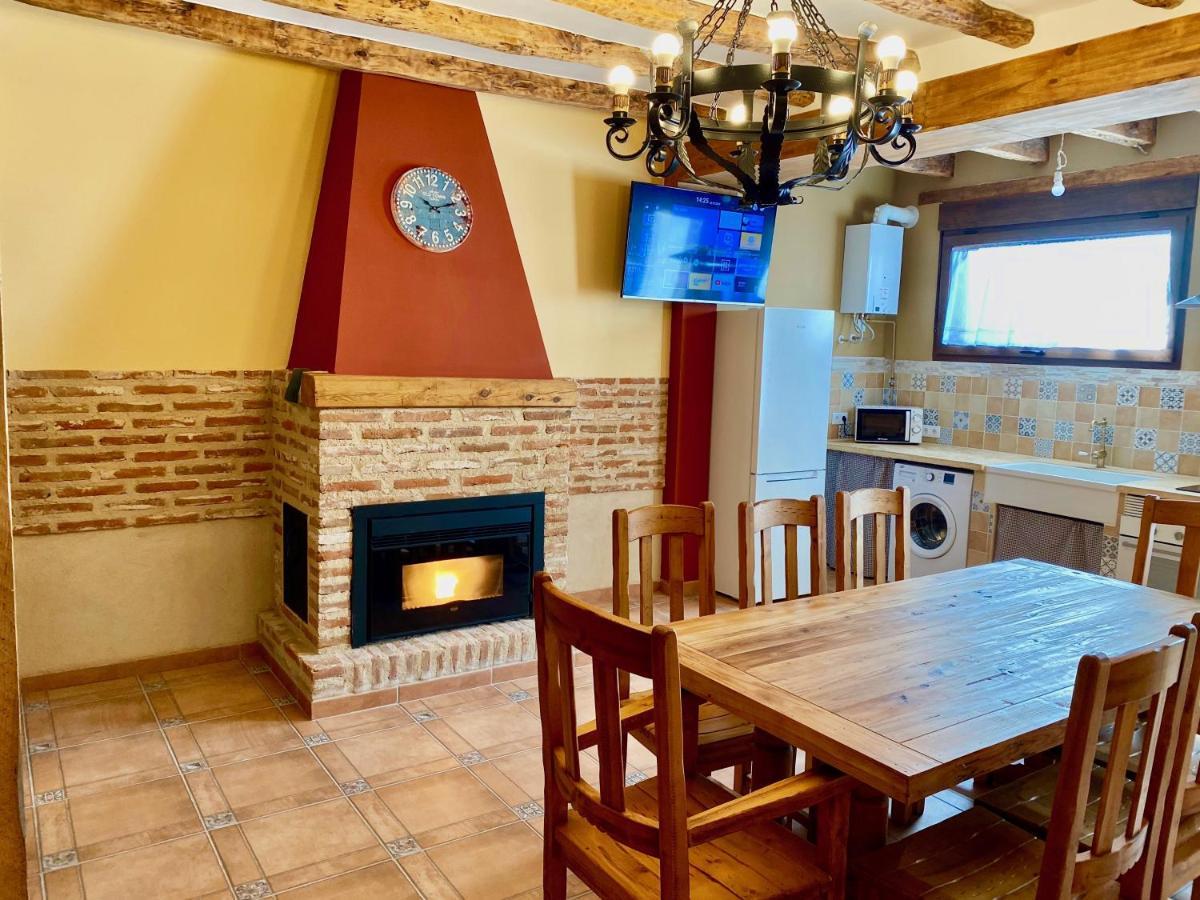 La Parada De Jimena-Casa Rustica Rodeada De Bodegas En Rueda Eksteriør bilde