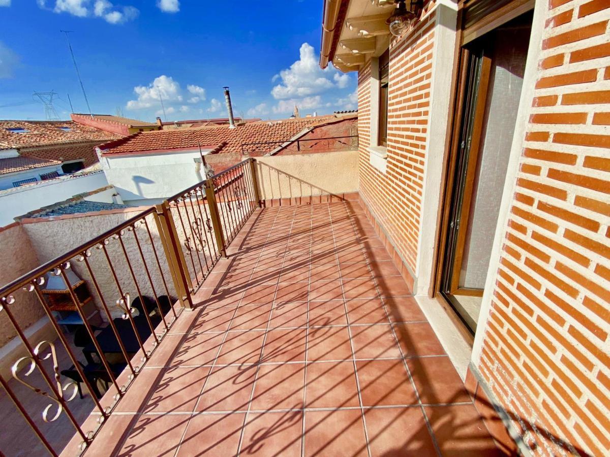La Parada De Jimena-Casa Rustica Rodeada De Bodegas En Rueda Eksteriør bilde