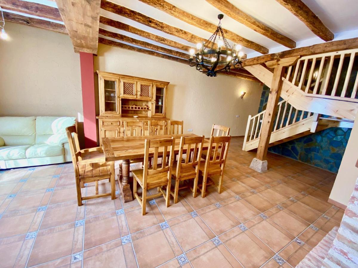 La Parada De Jimena-Casa Rustica Rodeada De Bodegas En Rueda Eksteriør bilde
